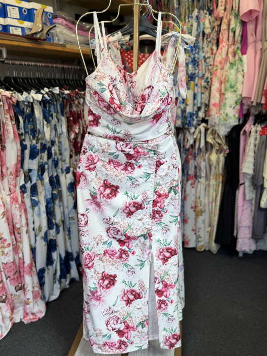 Compleu Artemis floral 01 [3]
