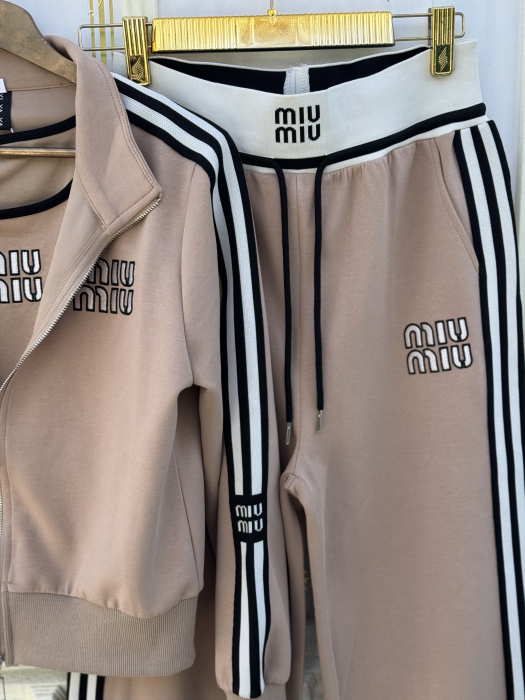 Compleu Damă 3 piese Calitate Superioara Miu-Bej [6]