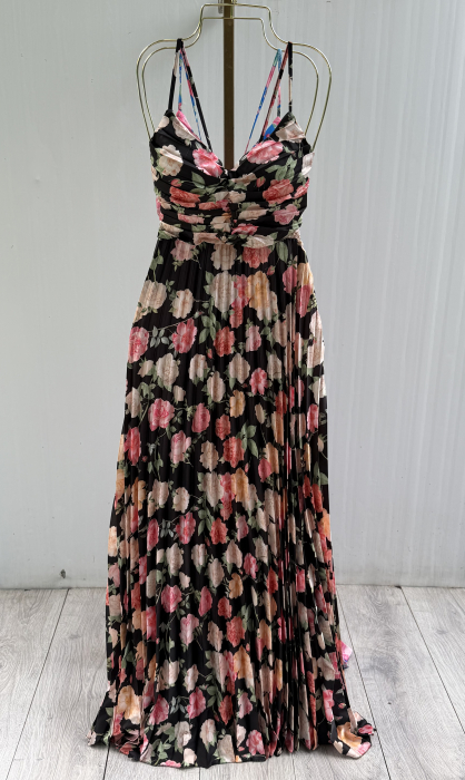 Rochie Dominicana plisată -negru [3]
