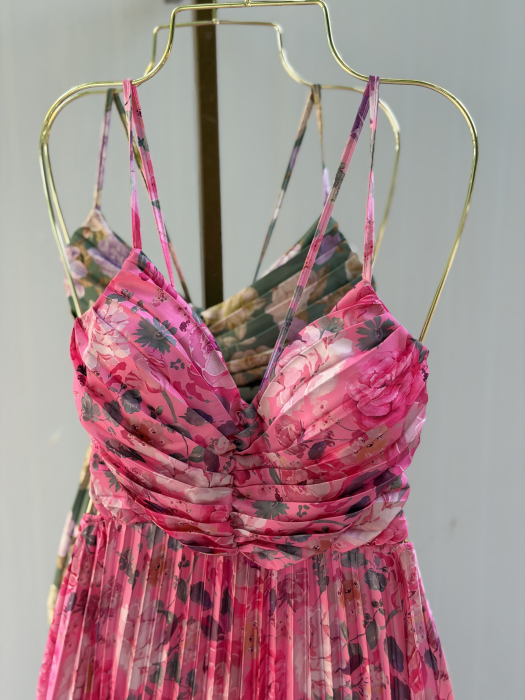 Rochie Dominicana plisată Roz [2]