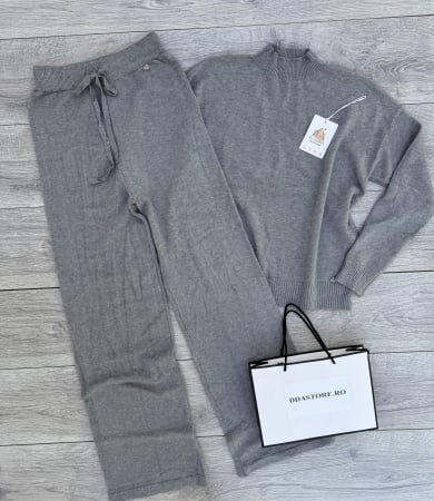 TRENINGURI - Compleu din tricot moale - gri