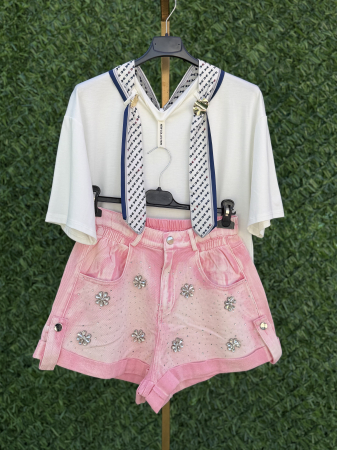 COMPLEURI - Compleu format din Tricou și Blugi 01