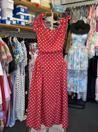 ROCHII - Rochie Rosalia rosu