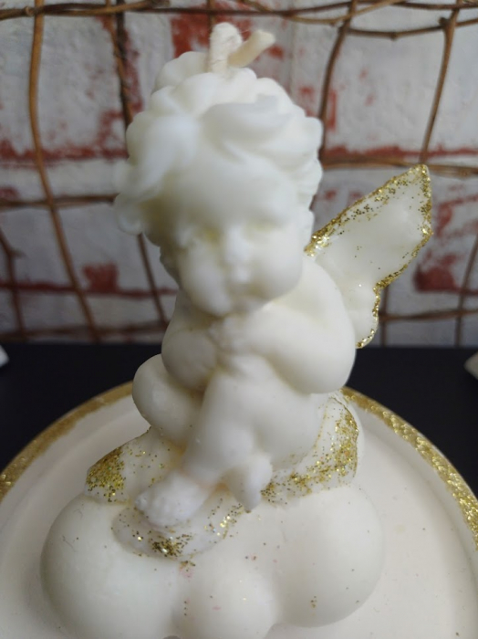 Lumanare "ingeras pe nor " cu farfurioara din ceramica roz/auriu [5]