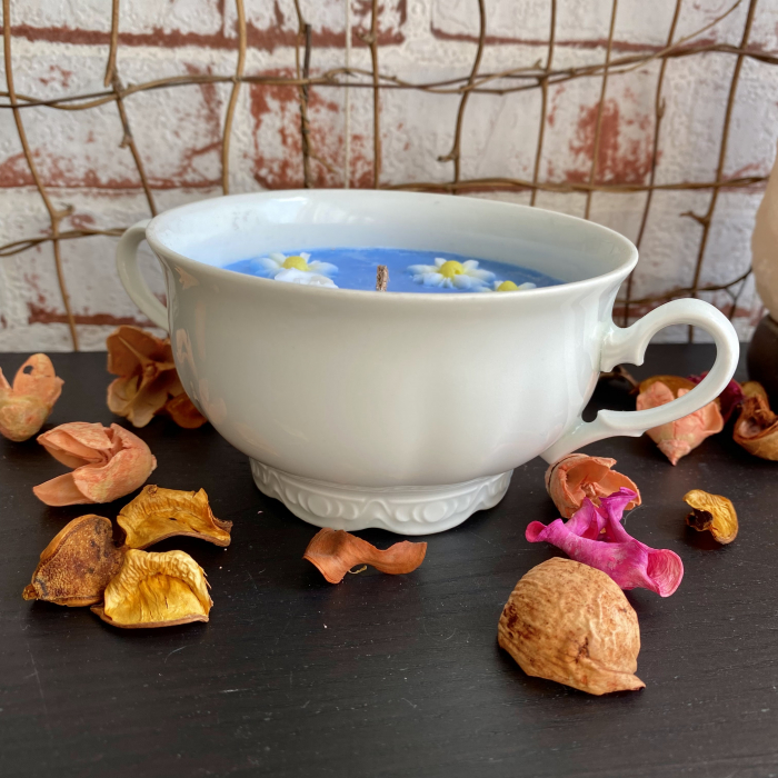 Lumanare parfumata, " flori plutitoare ",  in recipient vintage. [3]
