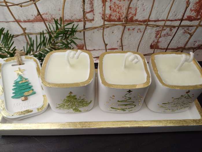 Set decorativ - trei lumanari din ceara de soia turnate in pahare de ceramica plus suport dreptunghiular din ceramica. [5]