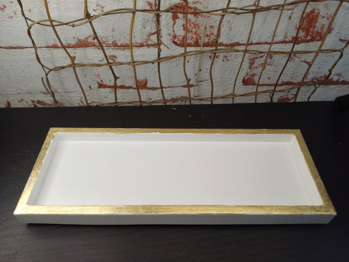 Set decorativ - trei lumanari din ceara de soia turnate in pahare de ceramica plus suport dreptunghiular din ceramica. [14]