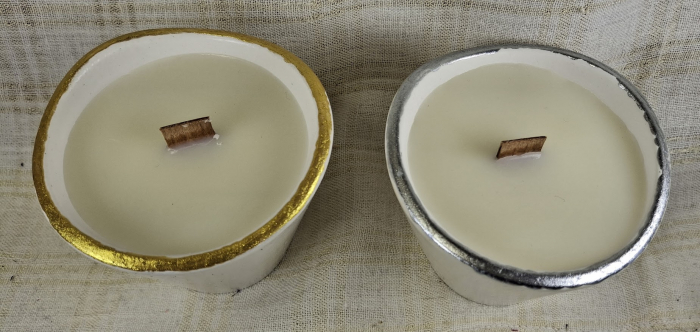 Set decorativ de Craciun - lumanare alba din ceara de soia in suport din ceramica handmade [5]