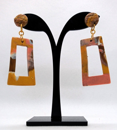 Bijuterii handmade - Cercei trapez roz/bronz
