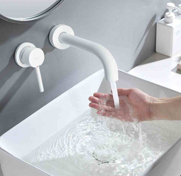 Baterie chiuvetă culoare albă înălțime 11 cm material alamă model Lungo White [3]