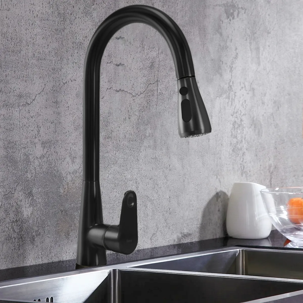 Baterie bucătărie culoare negru mat înălțime 43 cm material alamă model Mild Black Mat [6]