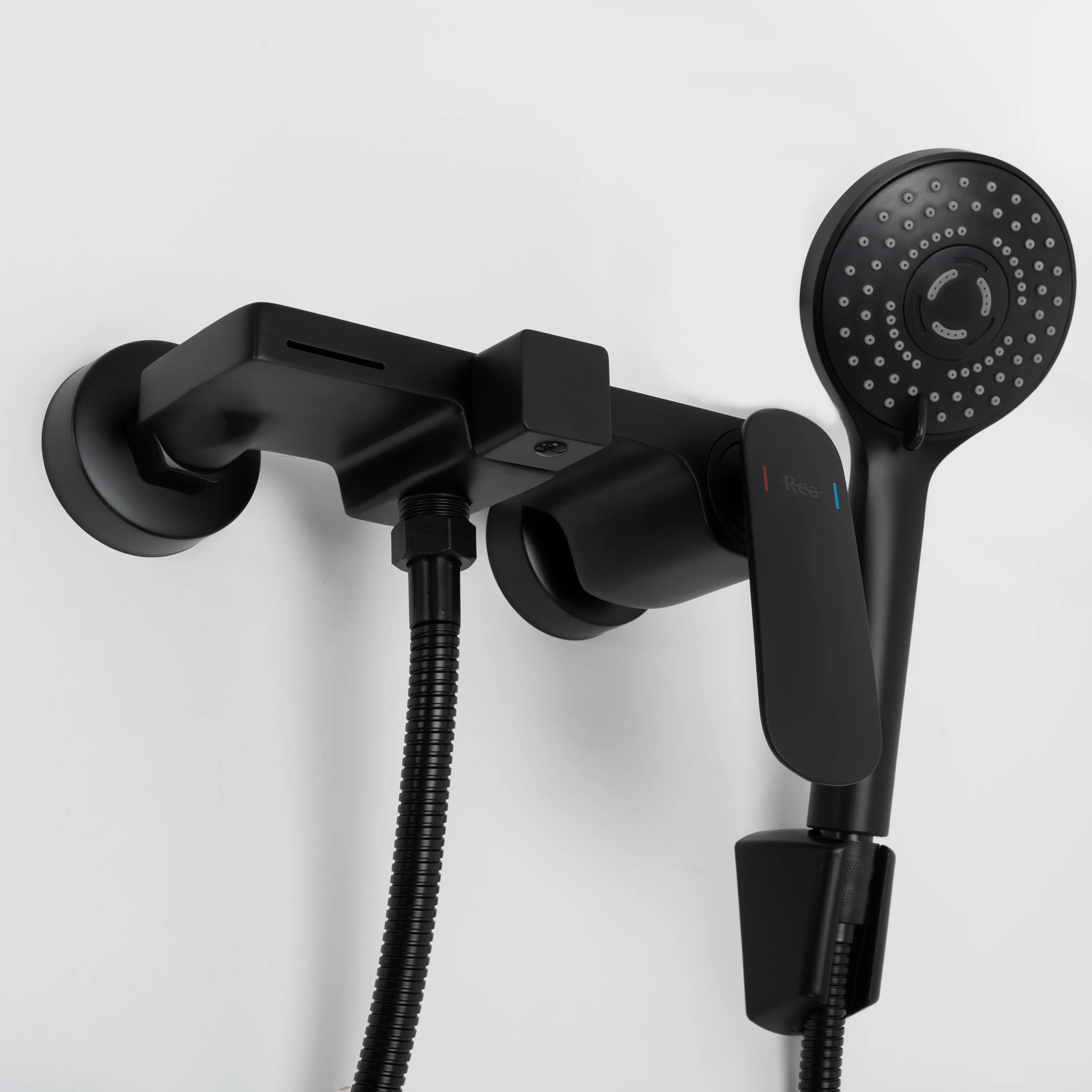 Baterie cadă culoare neagră înălțime 12.5 cm material alamă model Berg Black [3]