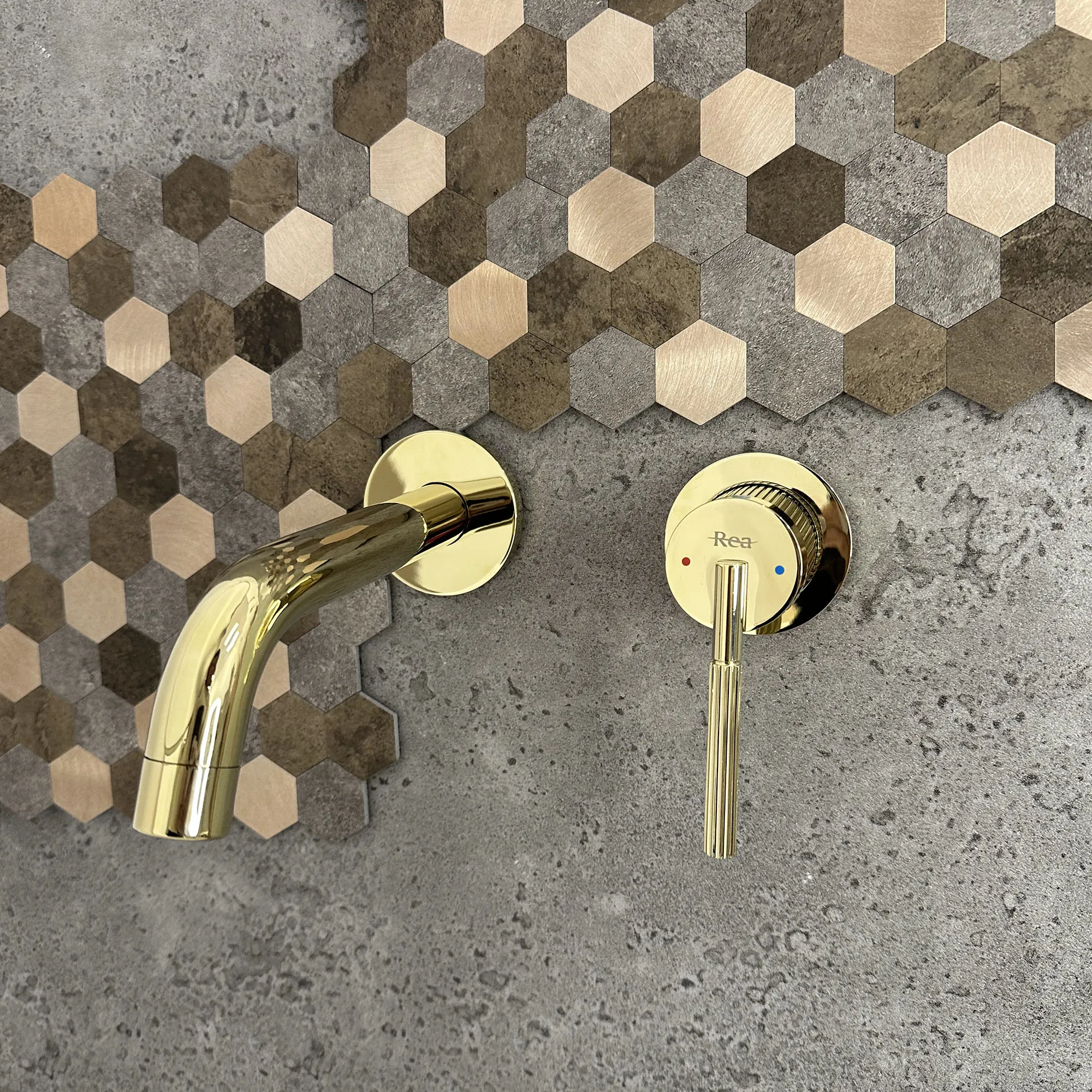 Baterie lavoar încastrată culoare auriu înălțime 11 cm material alamă model Argon Gold [4]
