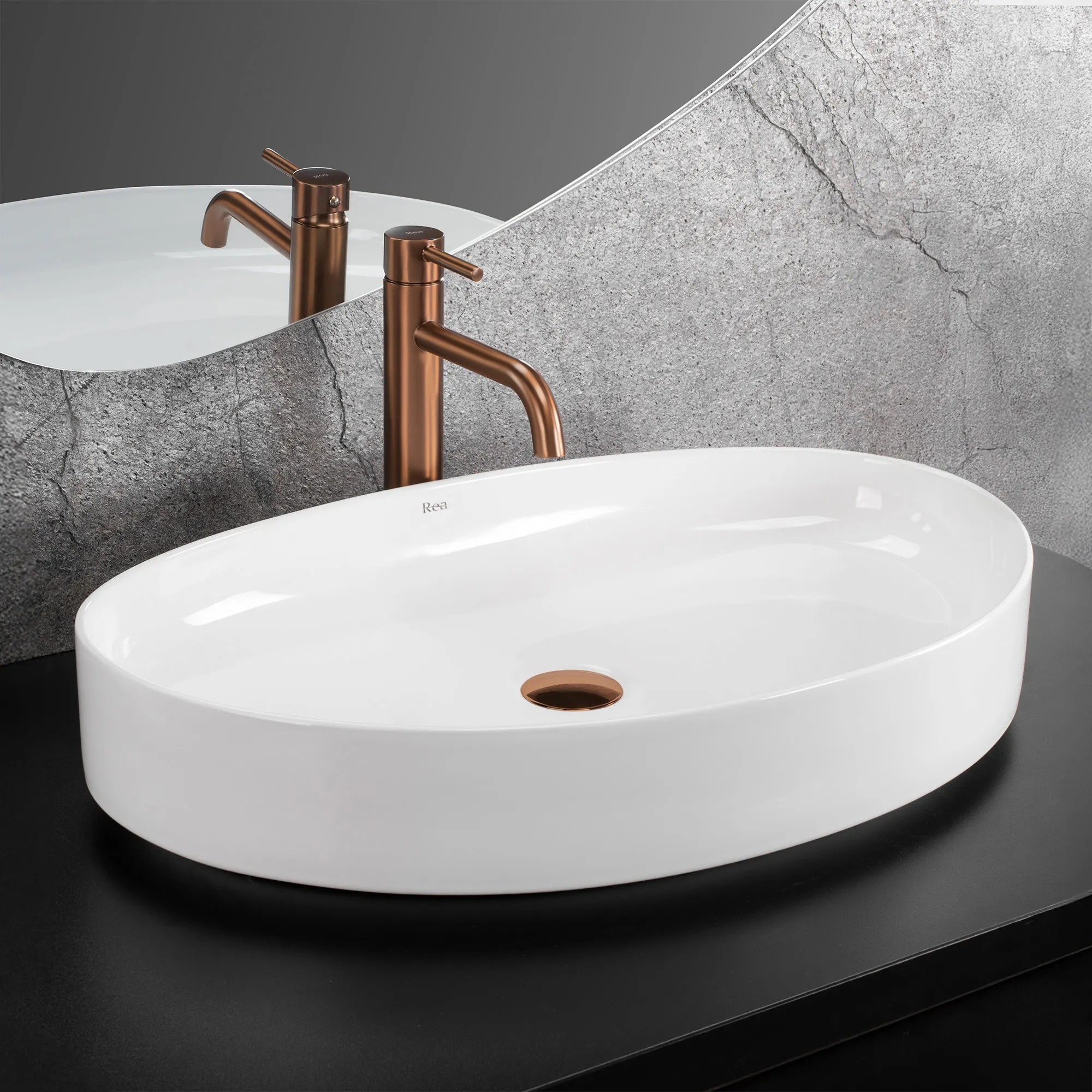 Lavoar baie pe blat formă ovală lungime 65.5 cm culoare alb model Sabina [2]
