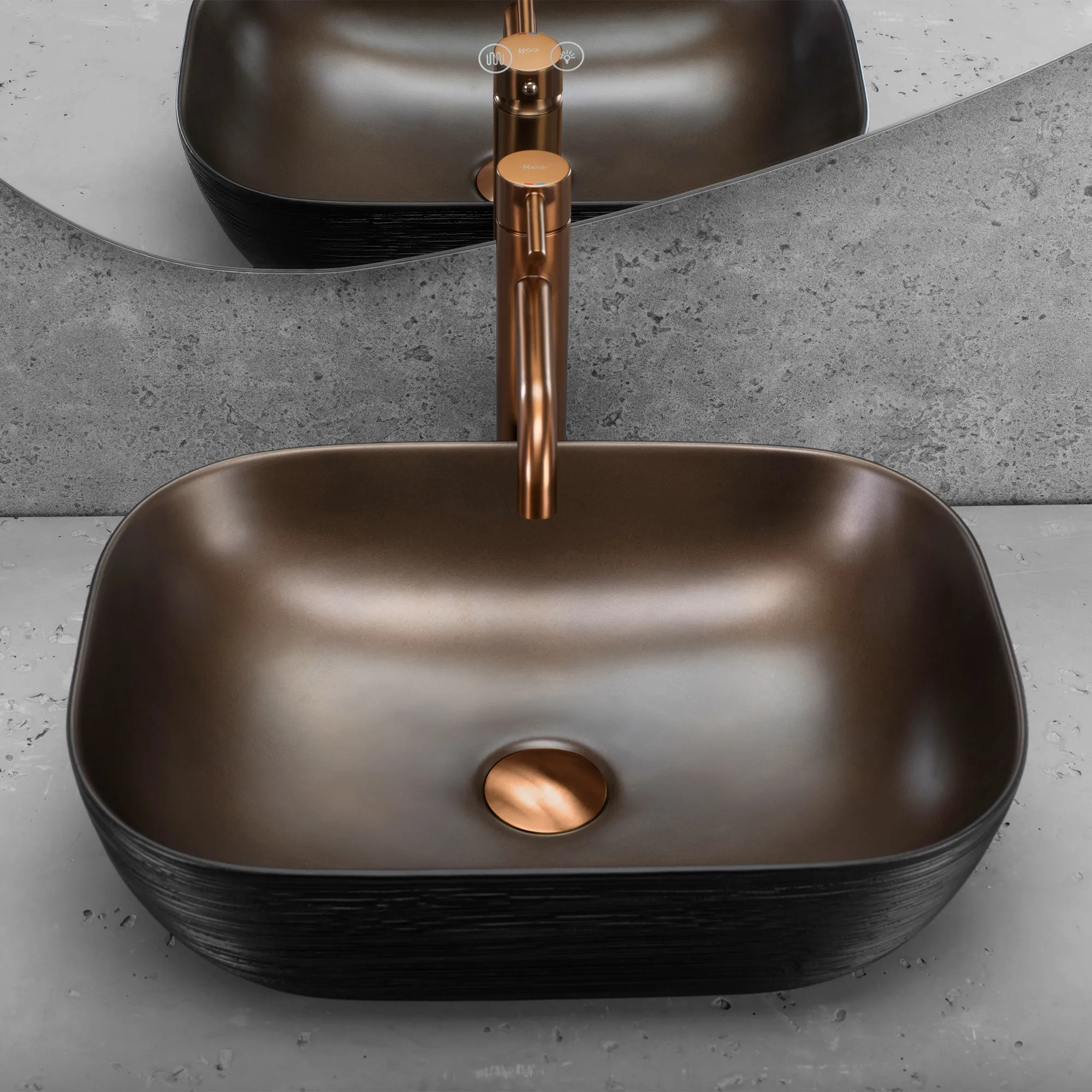 Lavoar baie pe blat formă dreptunghiulară lungime 46 cm finisaj cupru periat și negru model Belinda Copper Brush / Black [4]