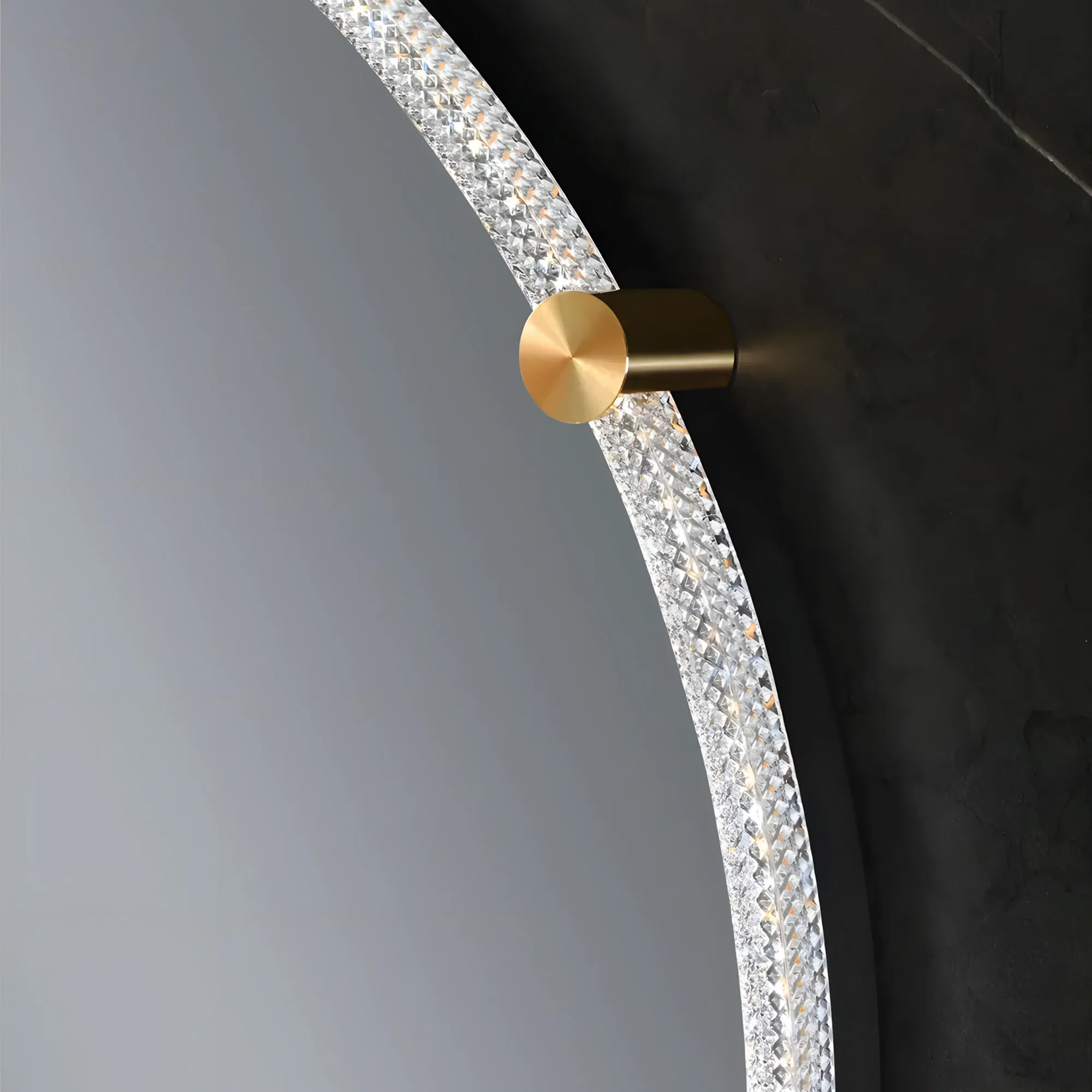 Oglindă LED și funcție de dezaburire mărime 70 cm formă rotundă model Cristal BL805 [5]
