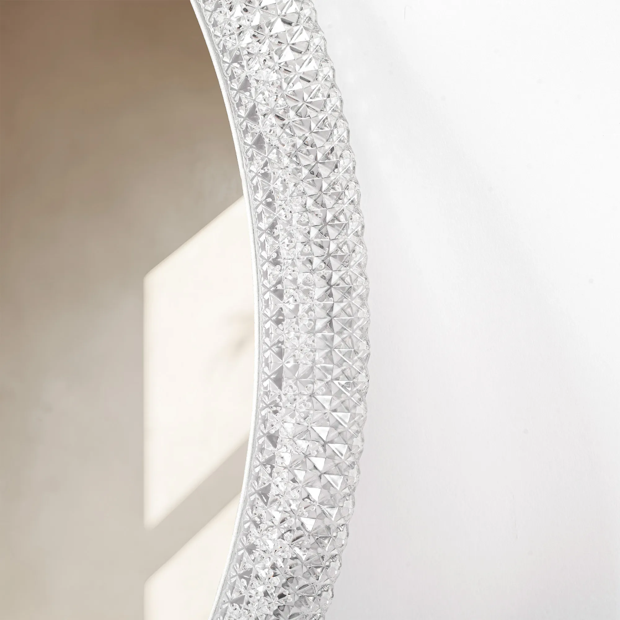 Oglindă LED mărime 60 cm formă rotundă model Contemporan Cristal YH-3563 [2]