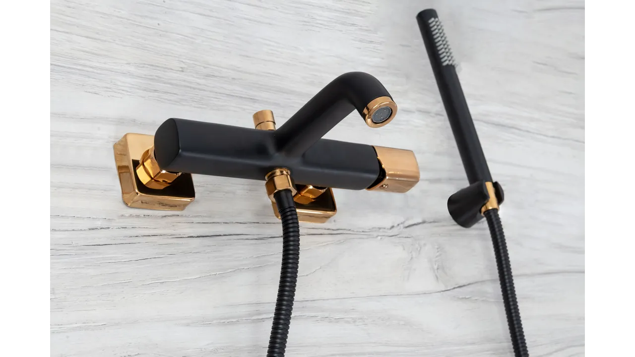 Baterie cadă culoare negru mat înălțime 6 cm material alamă model Salto Black Gold [3]