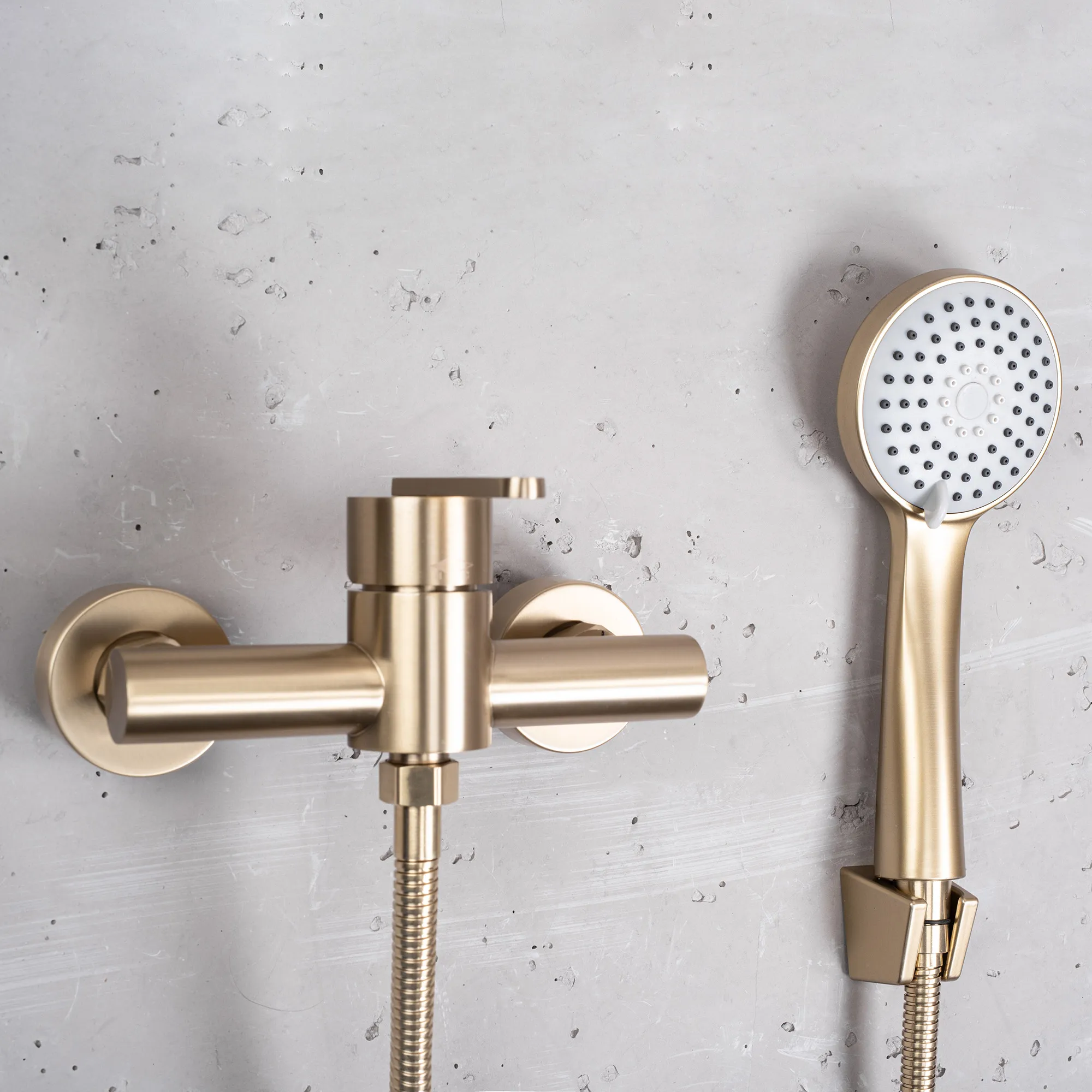 Baterie duș culoare auriu periat înălțime 8 cm model Ontario Brushed Gold [2]