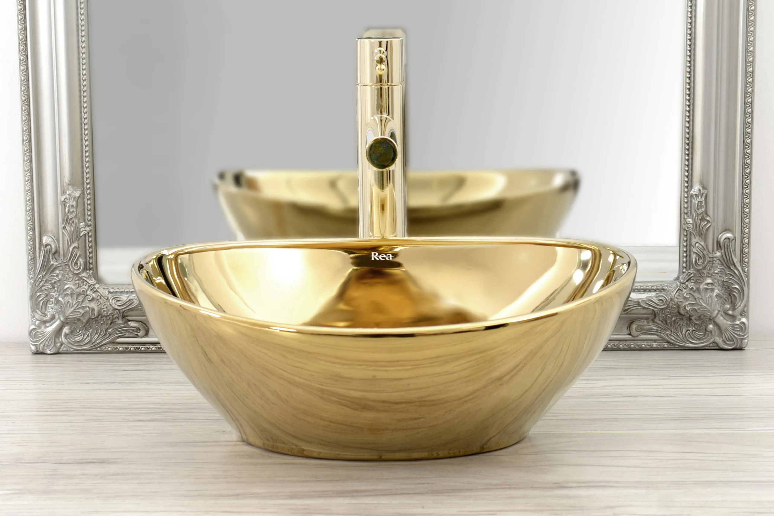 Baterie lavoar culoare auriu înălțime 31.5 cm material alamă model Tess Gold High [4]