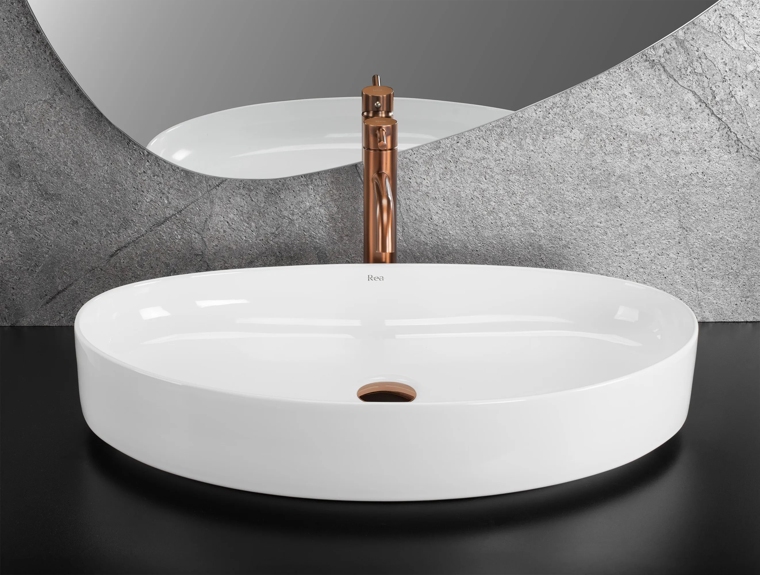 Lavoar baie pe blat formă ovală lungime 65.5 cm culoare alb model Sabina [3]