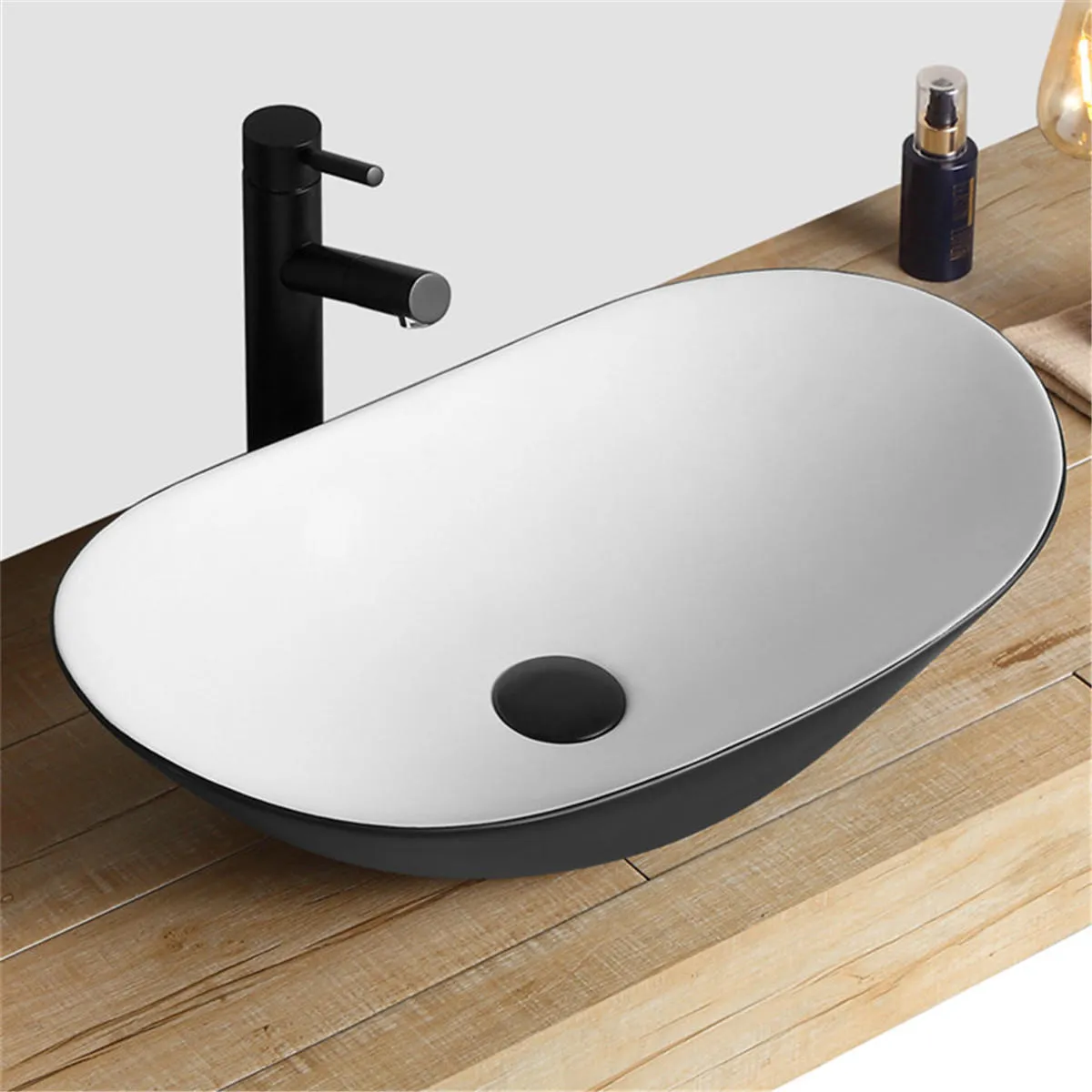 Lavoar pe blat formă semiovală lungime 62 cm culoare alb/negru model Royal White Black [1]