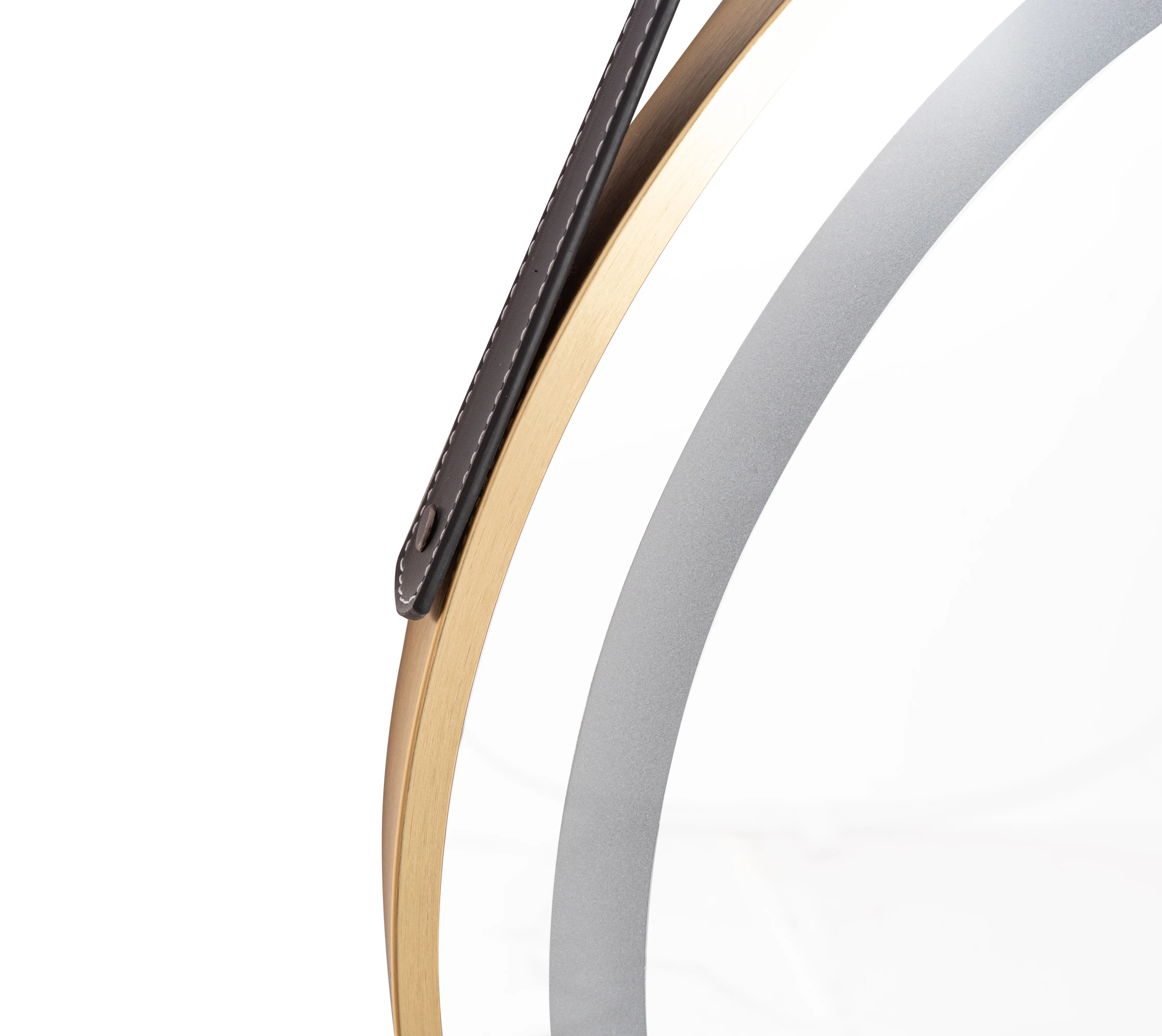 Oglindă LED suspendată pe curea mărime 70 cm culoare auriu periat formă rotundă model Contemporan Brushed Gold [4]