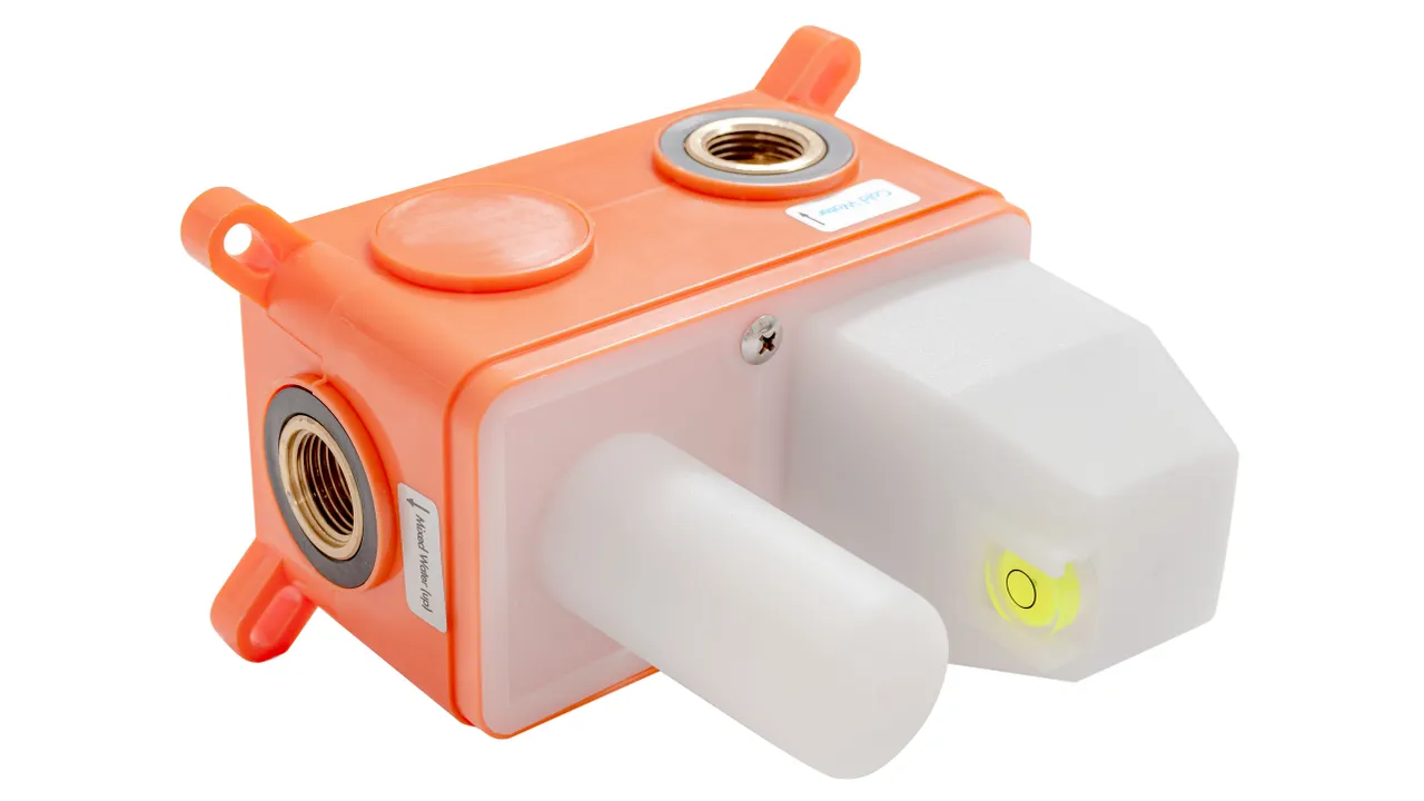 Set de duș culoare auriu înălțime 18 cm material alamă model Fenix Gold [6]