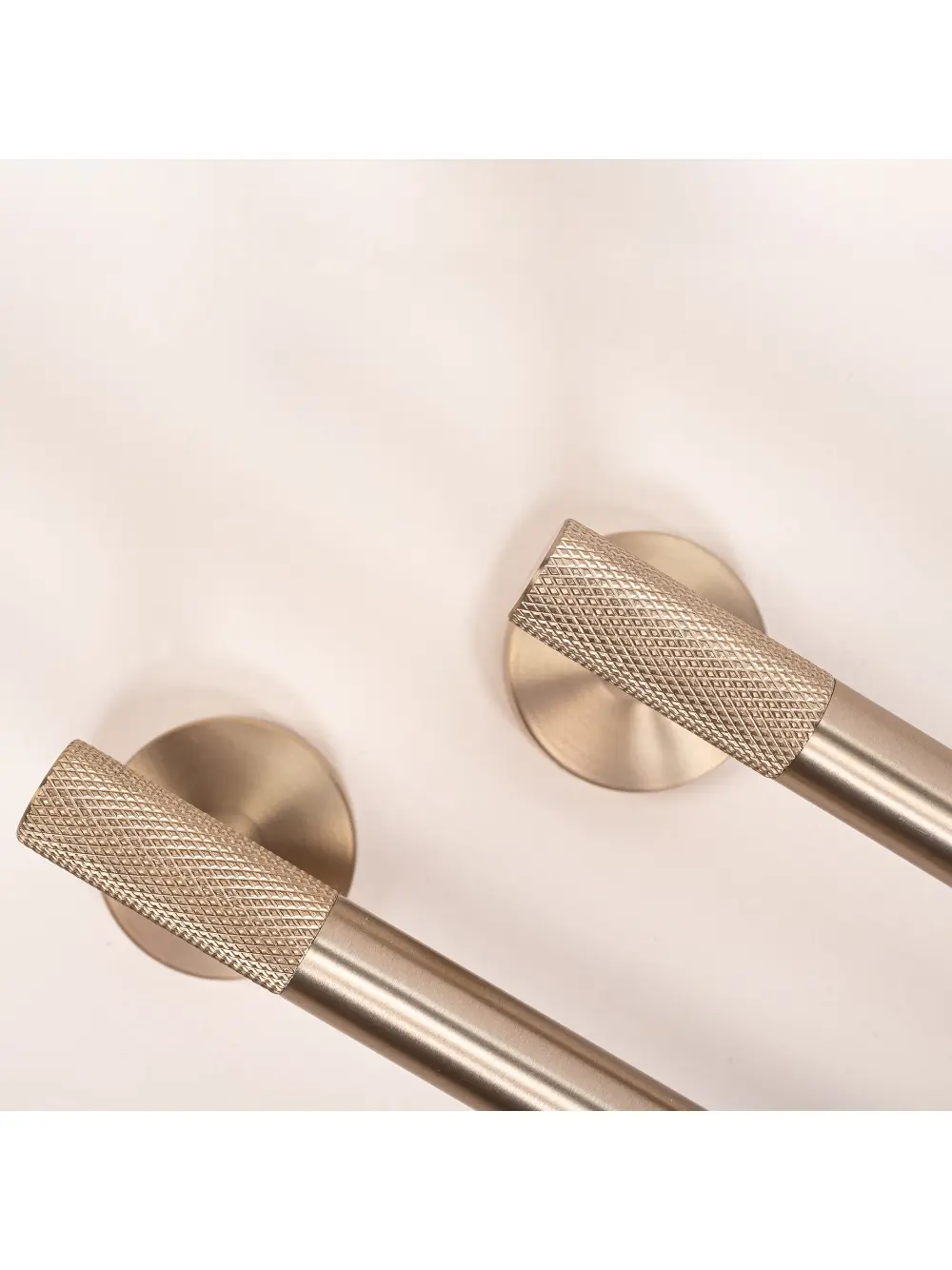 Suport prosop baie finisaj auriu periat model Brush Gold 6610A seria Modern [3]