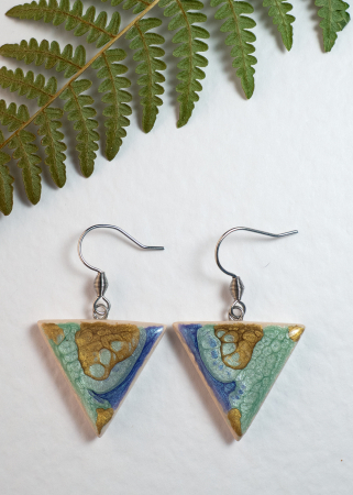 Colecția Armonia - cercei handmade triunghi albastru verde