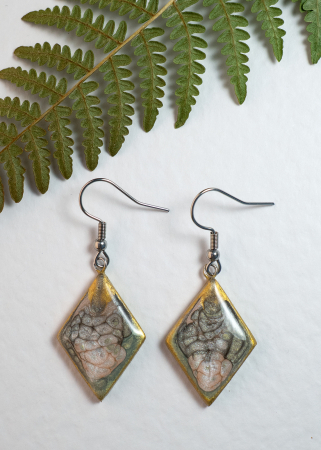 Colecția Armonia - cercei handmade romb roz verde