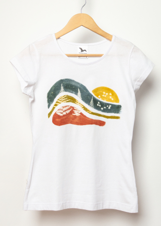 Artă pe textile - tricou departe – colecția Ecouri - decodru