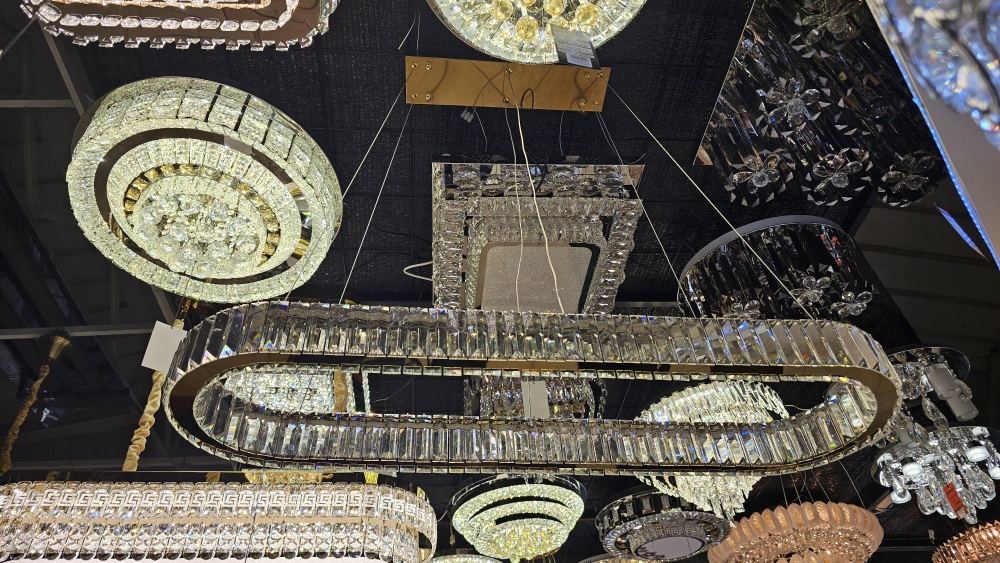 LUSTRA LED CRISTAL CU TELECOMANDA SI  3 NUANTE DE LUMINA [4]