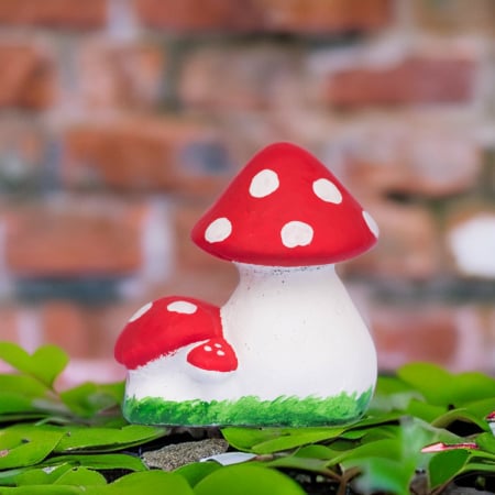 Ciuperca cu pui din beton, de exterior, 18x16x12cm [2]