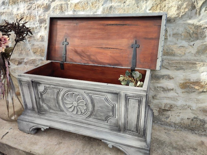 Cufar din lemn masiv,antichizat alb [6]