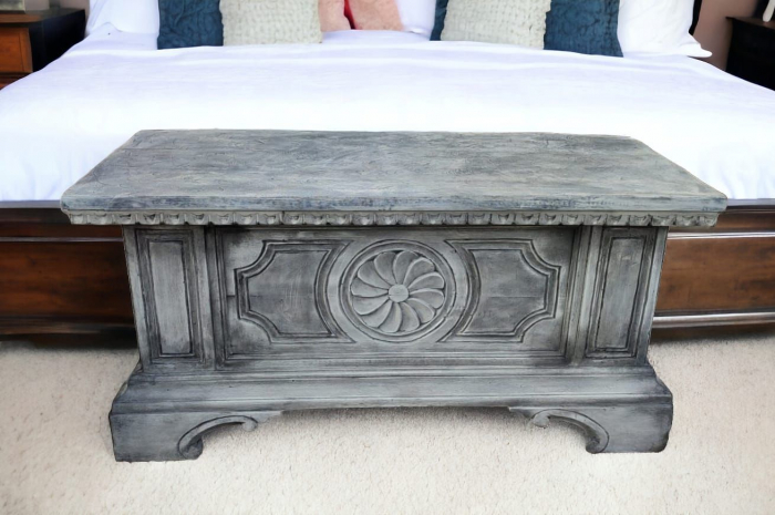 Cufar din lemn masiv,antichizat alb [2]