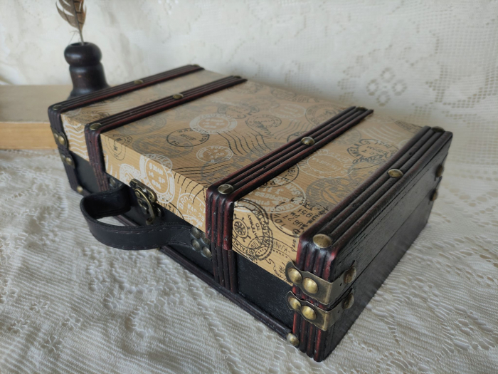 Cutie geamantan lemn [4]