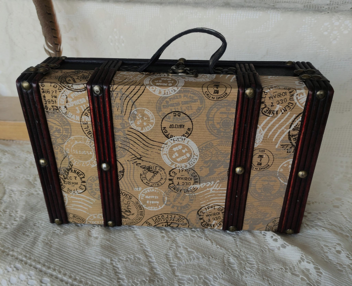 Cutie geamantan lemn [3]