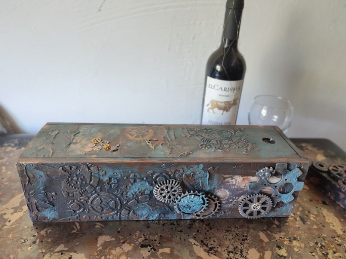 Cutie Unicat pentru Sticlă de Vin - Decorată Manual în Stil Steampunk [6]