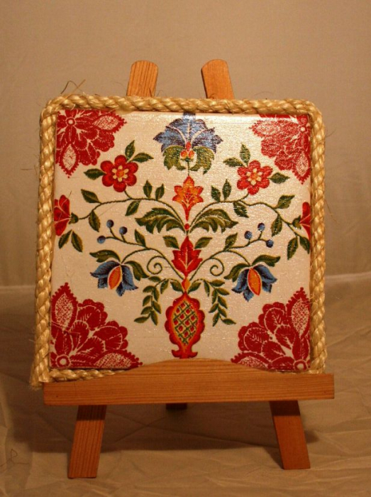 Decoratiune faianta inspiratie folk [1]