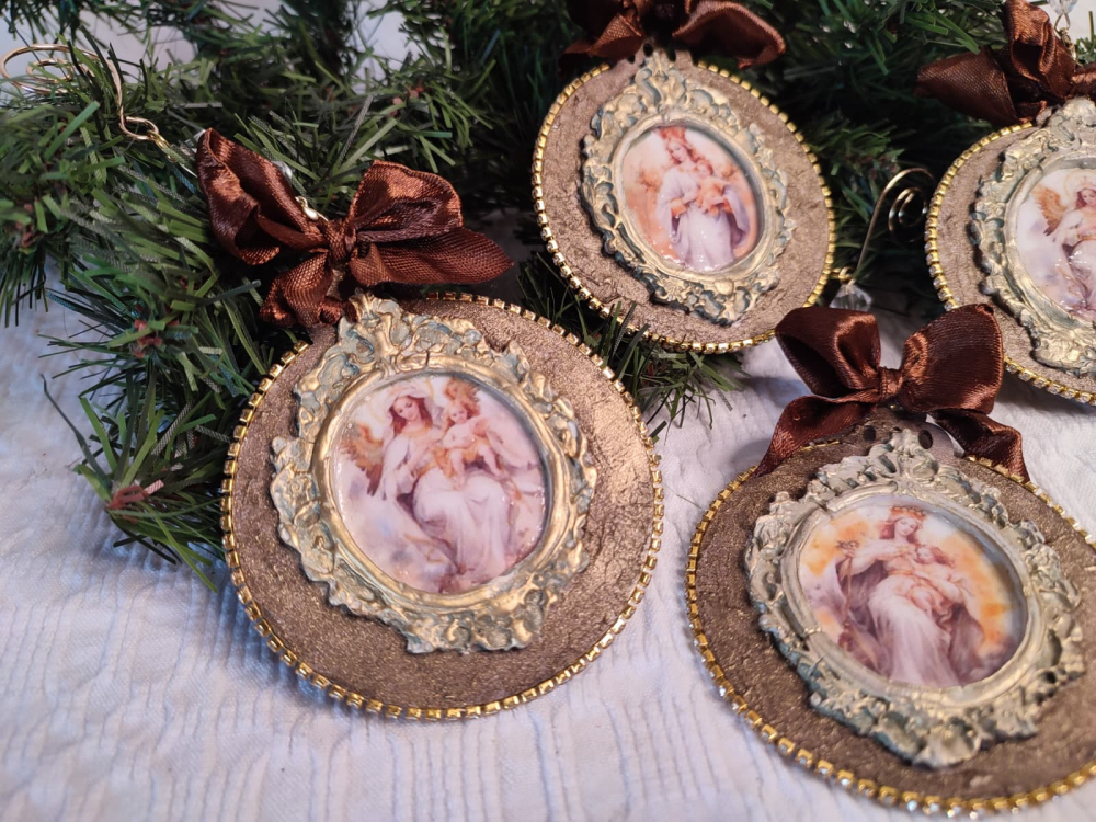 set-ornamente-handmade-craciun-vintage-imagini-sacre [3]