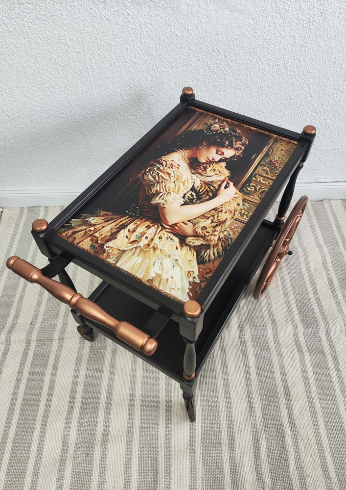 Gheridon/masuta-Eleganța Timpului [4]