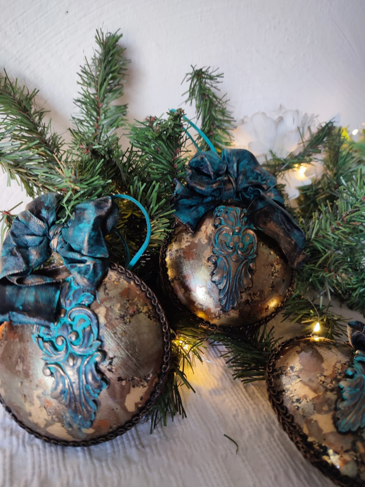 glob-decorativ-handmade-vintage-foita-aurie-relief-baroc [4]