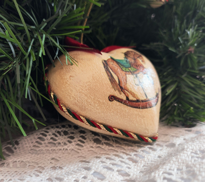 Glob lemn -Căluț [6]