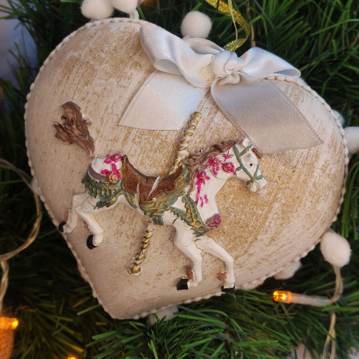 Glob lemn inimă mare [6]