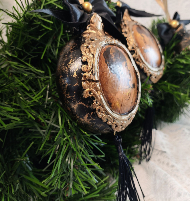 Glob -Regina Maria Black [5]