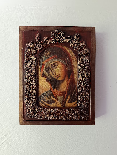 Icoană antichizată cu Fecioara Maria – ramă decorată în relief [4]