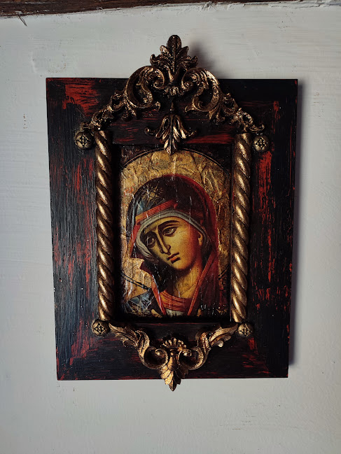 Icoană Maica Domnului cu ramă din lemn sculptat – expunere pe perete sau masă [6]