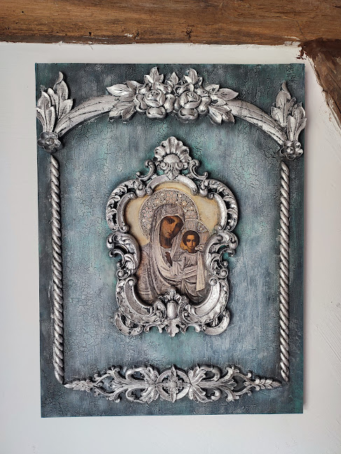 Titlul Imaginii Principale [9]