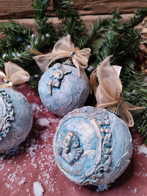 Glob decorativ mare cu înger – ornament vintage pentru Crăciun [7]